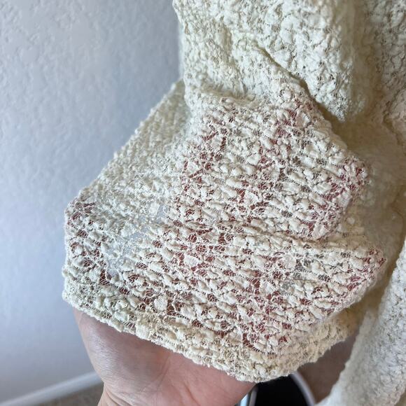 Natural Life Lace Layering Top in Ivory Long Sleeve size Medium Boho Coastal - Picture 6 of 9